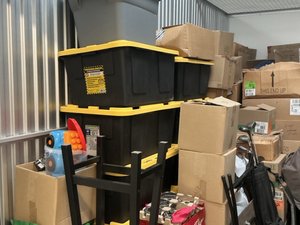 10 x 15 storage unit in San Diego, CA