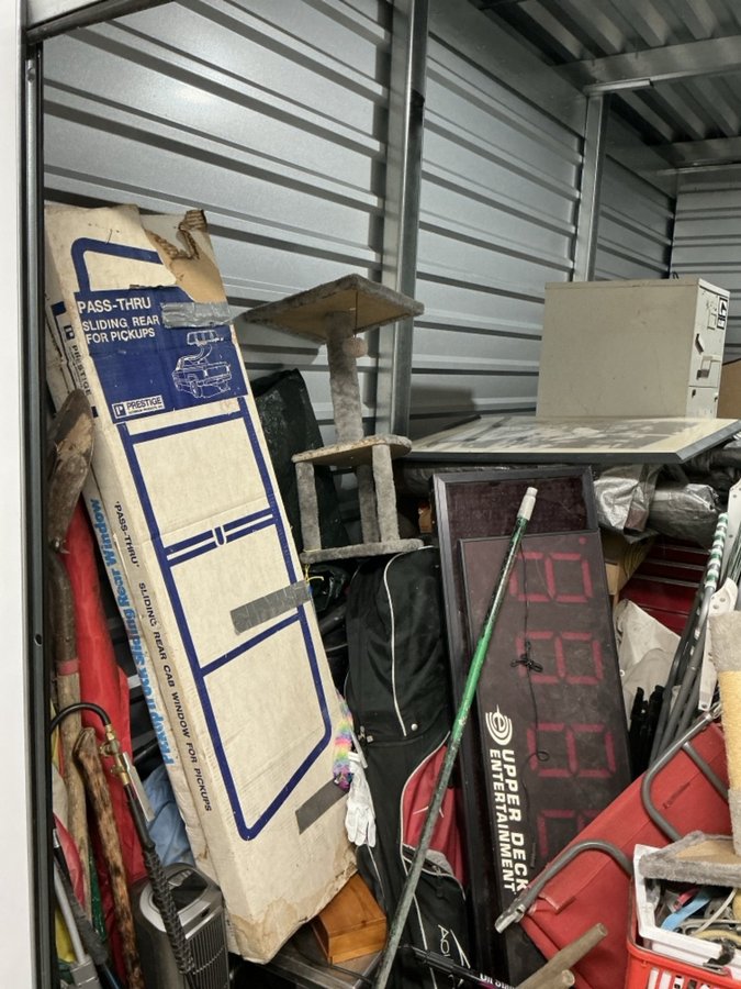 10 x 15 storage unit in Escondido, CA