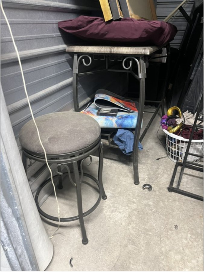 7 x 10 storage unit in Chicago, IL