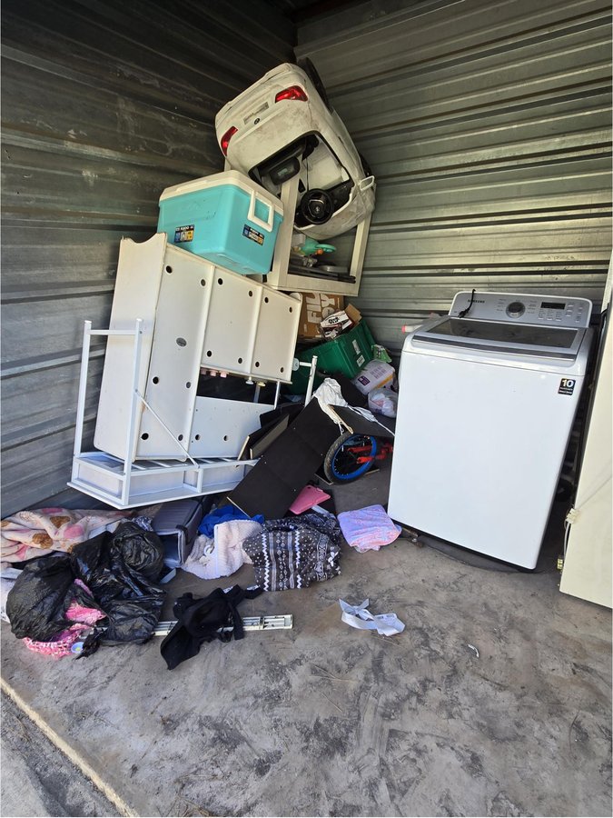 10 x 10 storage unit in San Antonio, TX