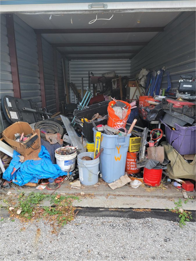 10 x 25 storage unit in Omaha, NE