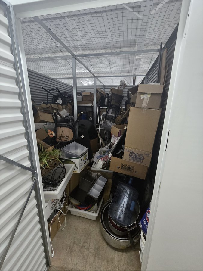 10 x 15 storage unit in Nanuet, NY