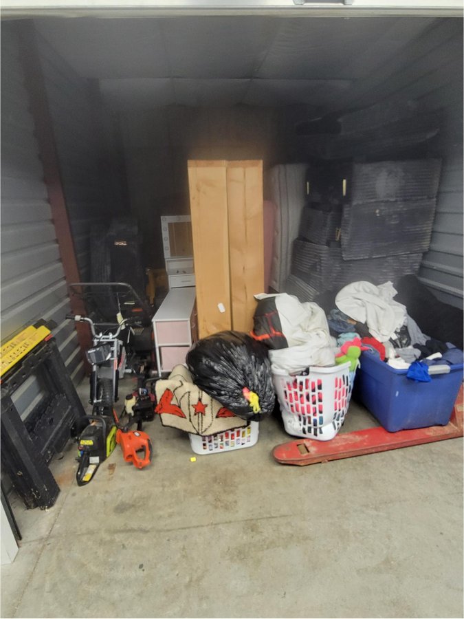 10 x 15 storage unit in Omaha, NE