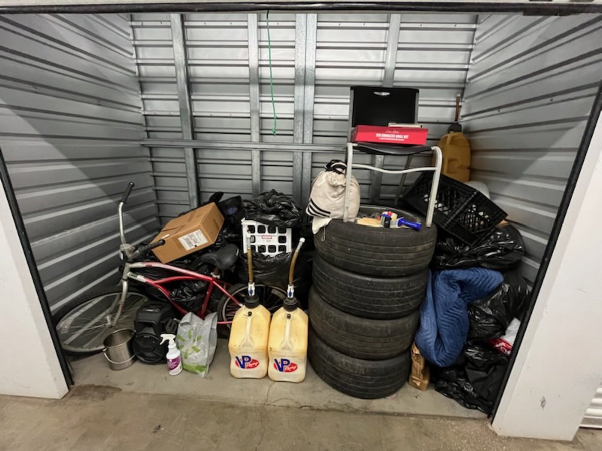 5 x 10 storage unit in El Cajon, CA