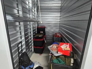 5 x 10 storage unit in Henderson, NV