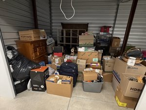 20 x 10 storage unit in Omaha, NE
