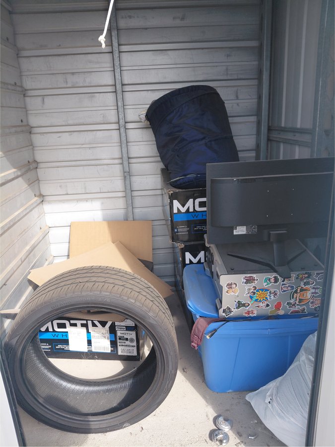 5 x 5 storage unit in Omaha, NE