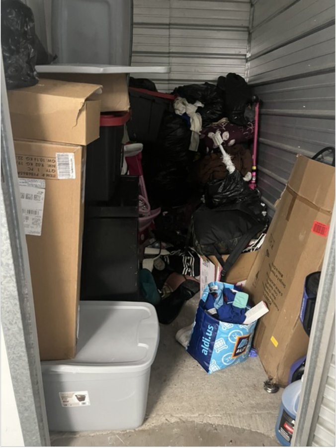 5 x 8 storage unit in Chicago, IL