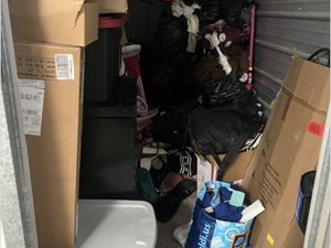 5 x 8 storage unit in Chicago, IL