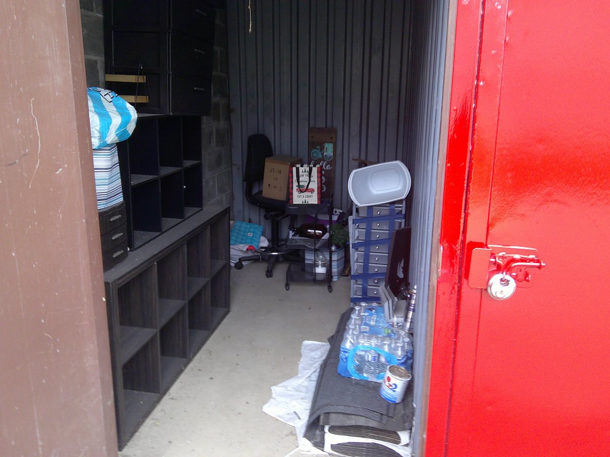 5 x 10 storage unit in Crystal Lake, IL