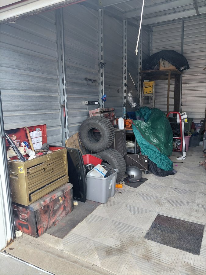 10 x 20 storage unit in Omaha, NE