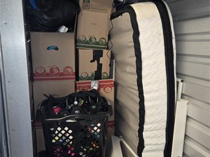 10 x 5 storage unit in Murfreesboro, TN