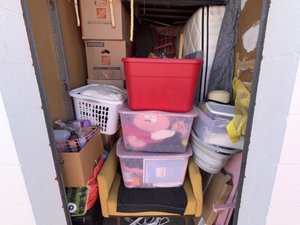 5 x 10 storage unit in Simi Valley, CA