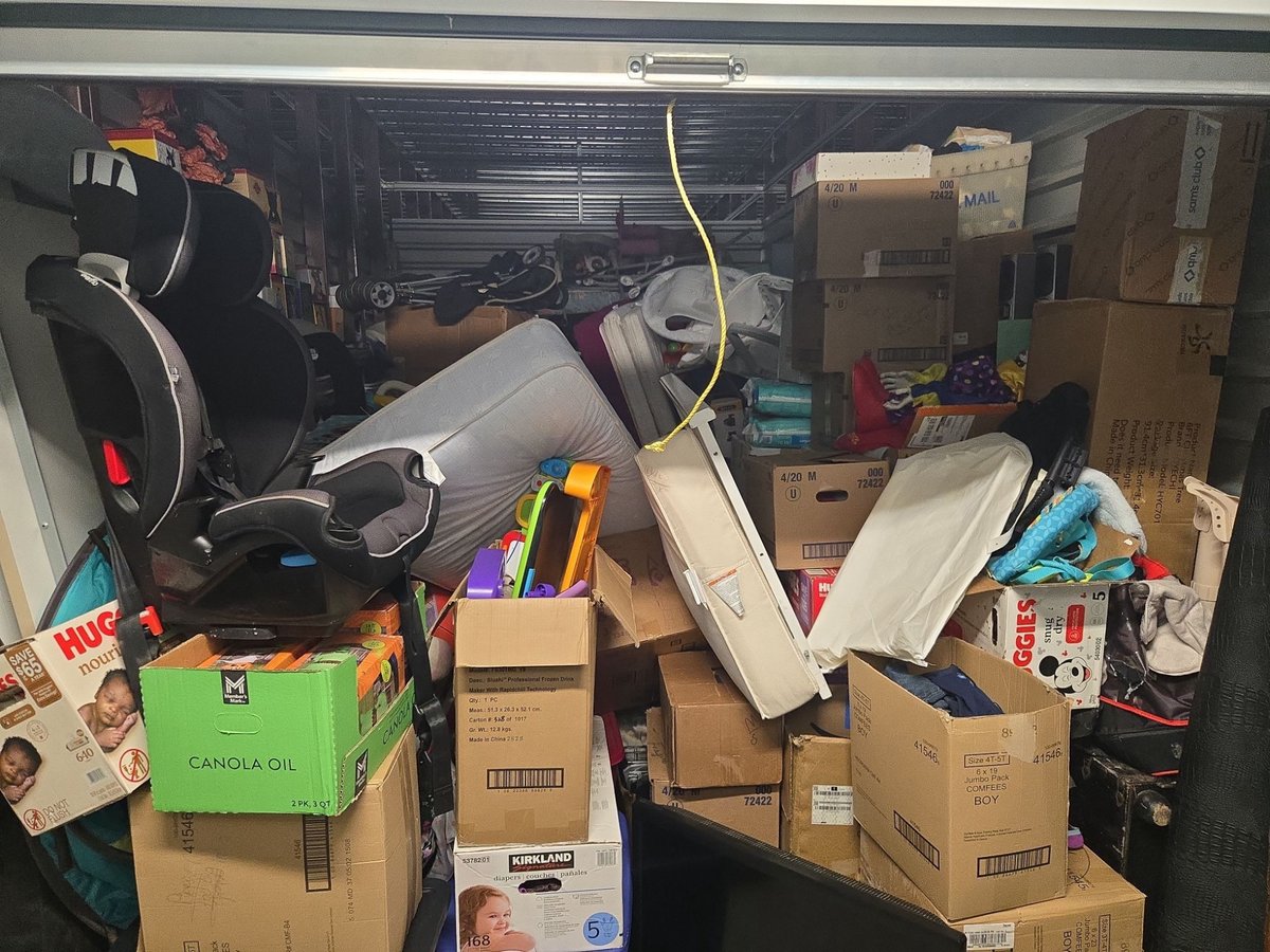 10 x 20 storage unit in Mooresville, NC