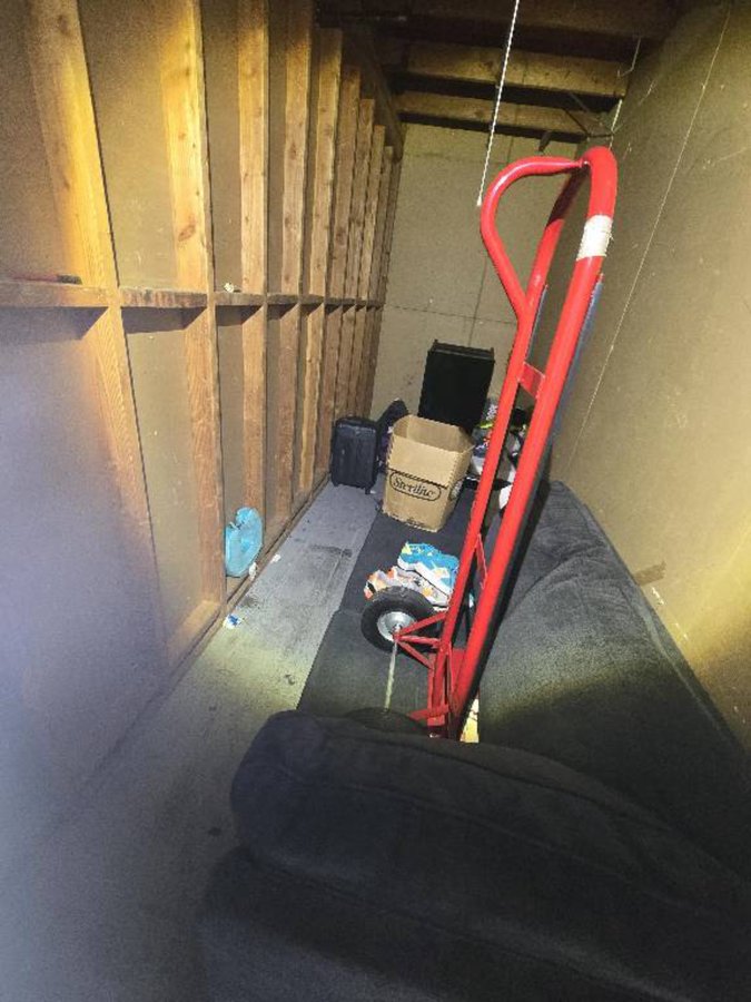 5 x 15 storage unit in San Diego, CA