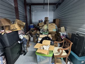 10 x 20 storage unit in Lunenburg, MA