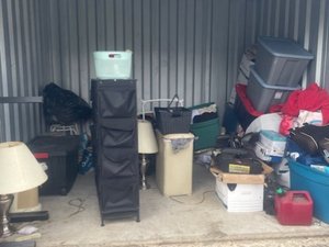 10 x 10 storage unit in Greenville, SC