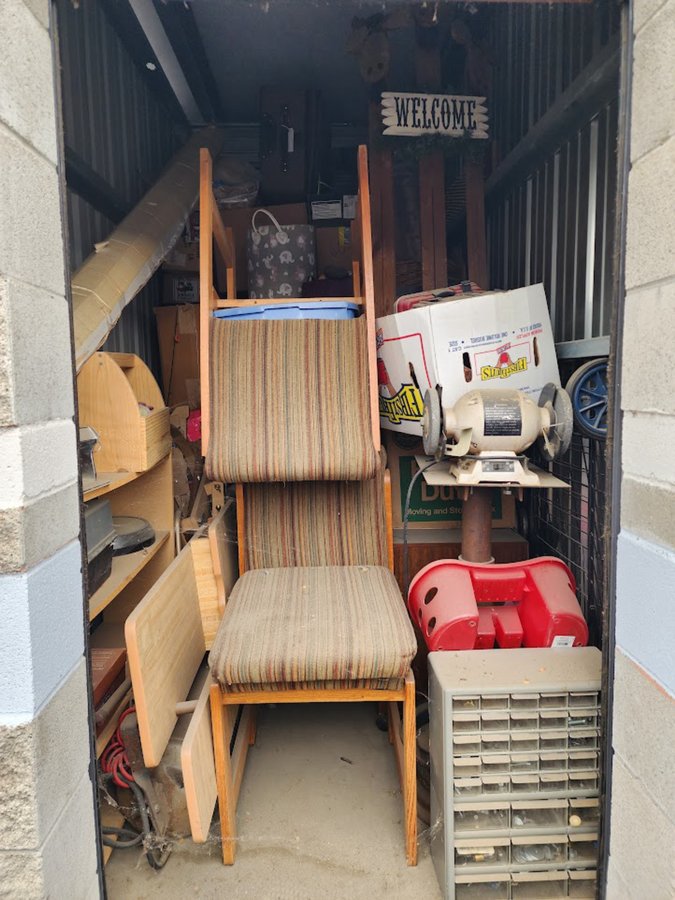 5 x 9 storage unit in Kennewick, WA
