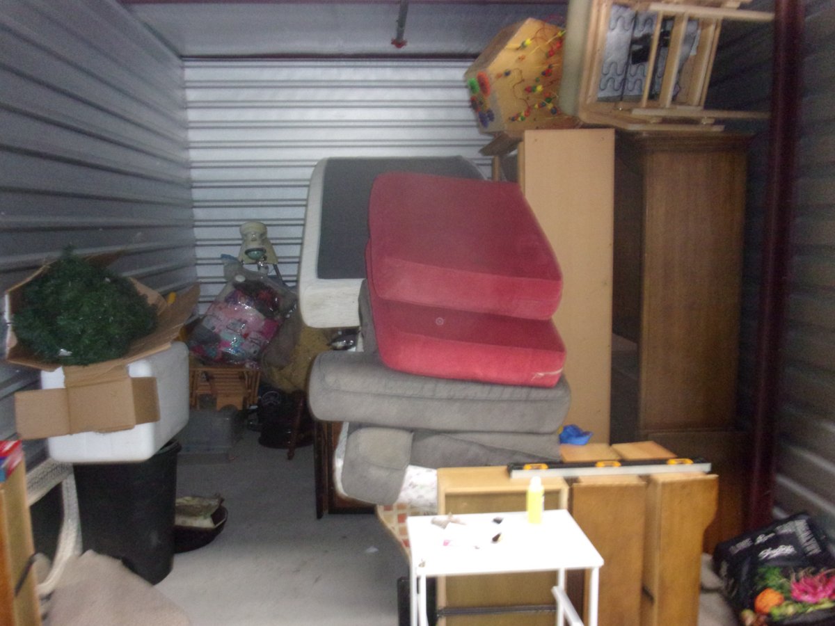10 x 15 storage unit in Berlin, NJ