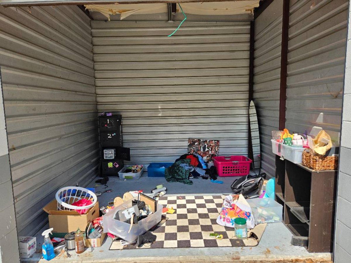 10 x 10 storage unit in Sugar Land, TX