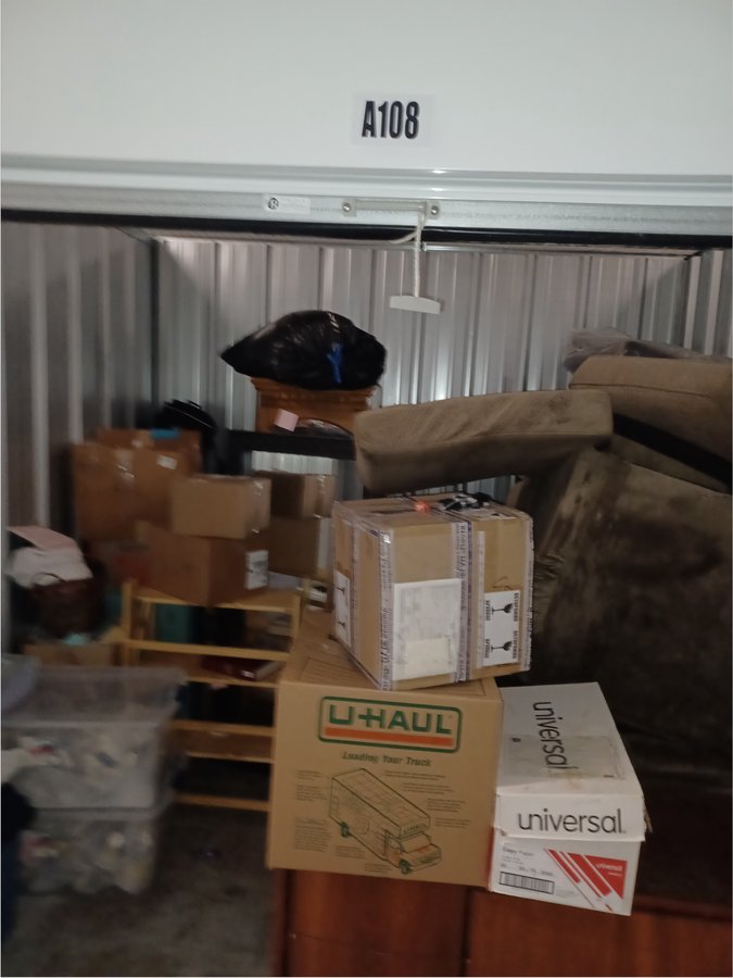 10 x 10 storage unit in Madison, WI