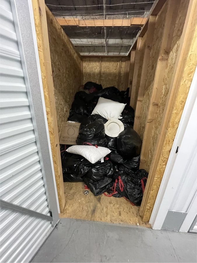 5 x 10 storage unit in Tacoma, WA