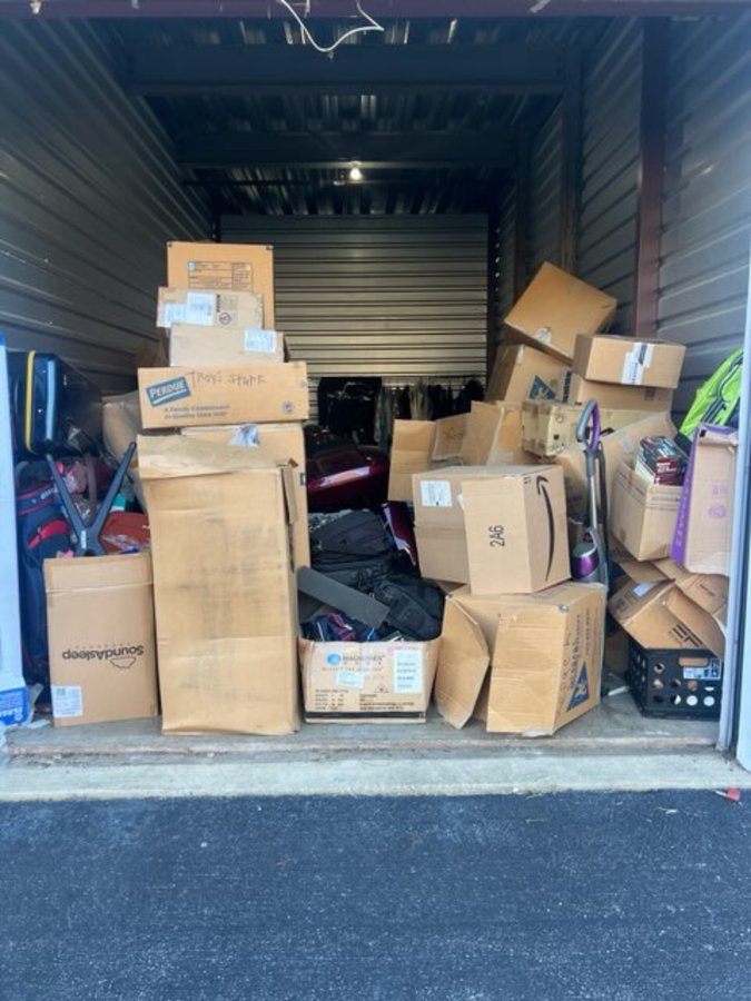 10 x 20 storage unit in Gambrills, MD