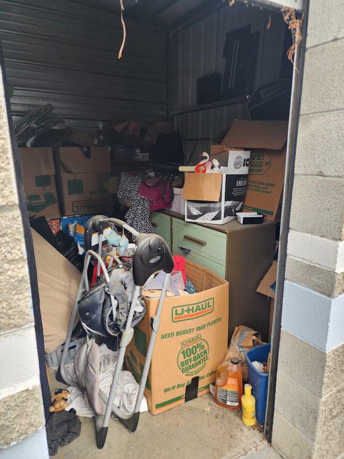 9 x 11 storage unit in Kennewick, WA