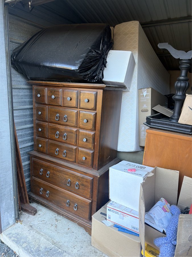 8 x 12 storage unit in Gillett, PA