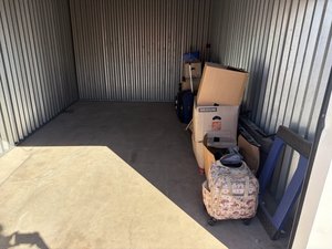 10 x 15 storage unit in Phoenix, AZ