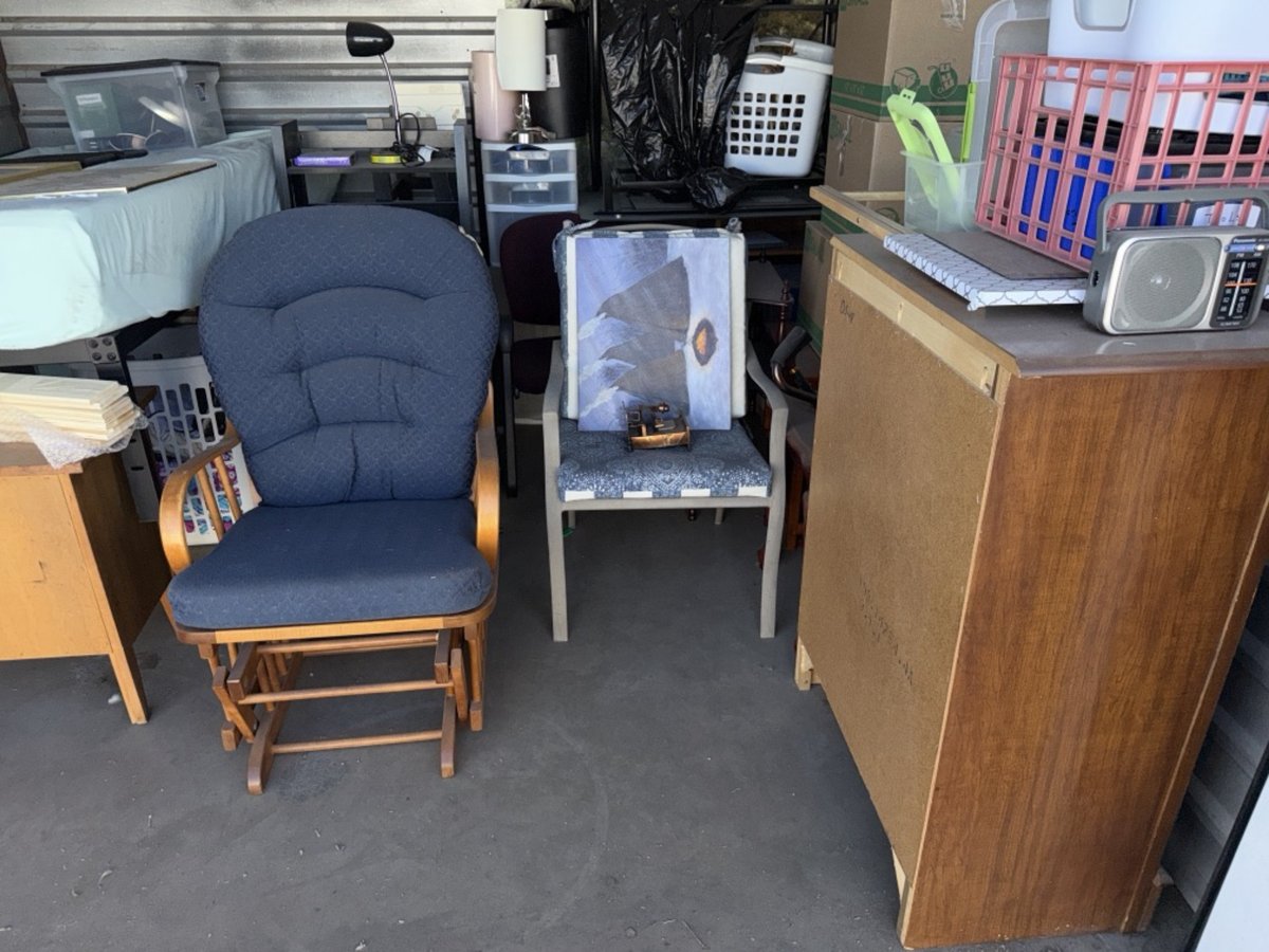 10 x 10 storage unit in Phoenix, AZ