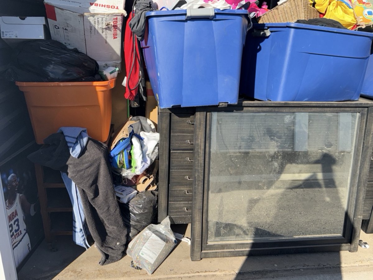 10 x 20 storage unit in Phoenix, AZ