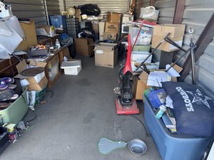 10 x 20 storage unit in Phoenix, AZ