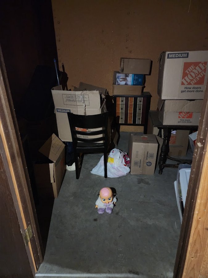 8 x 11 storage unit in Kennewick, WA