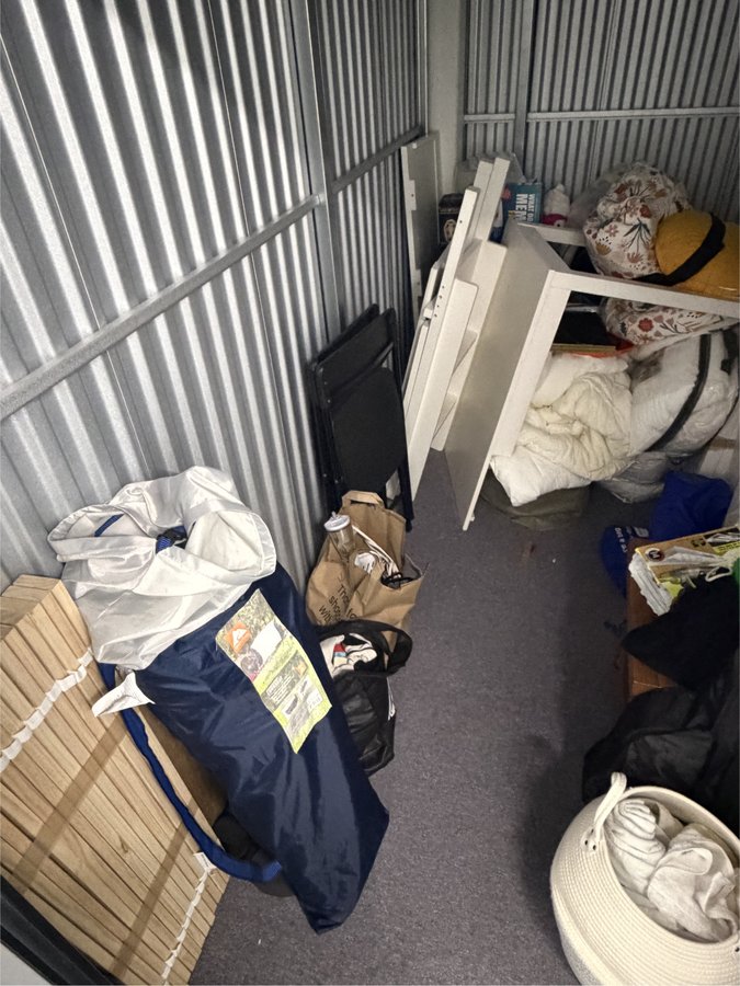 5 x 10 storage unit in Chicago, IL