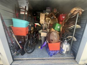 10 x 20 storage unit in Midlothian, VA