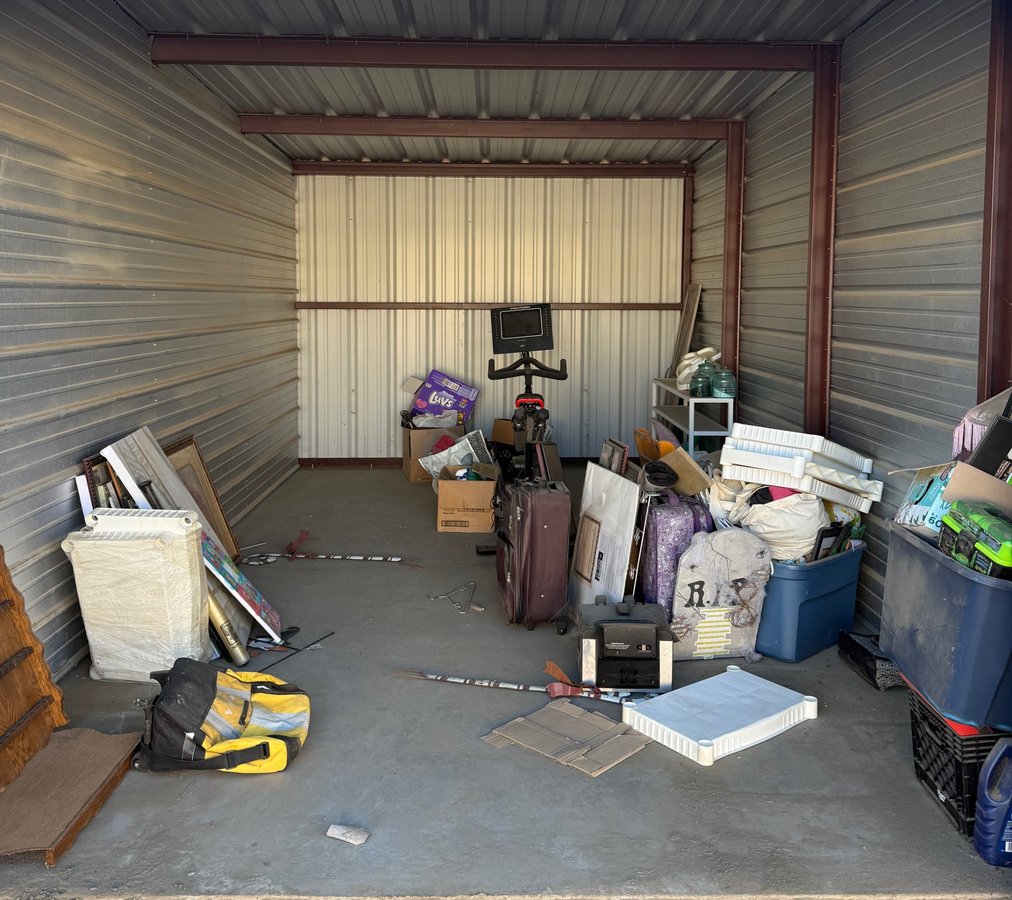 10 x 20 storage unit in Sidney, MT