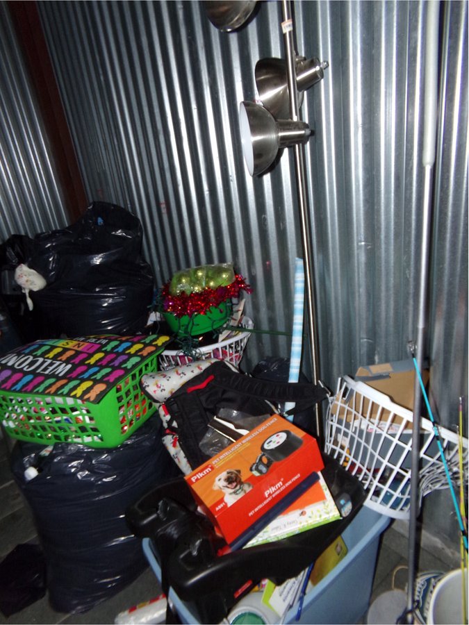 10 x 10 storage unit in Philadelphia, PA