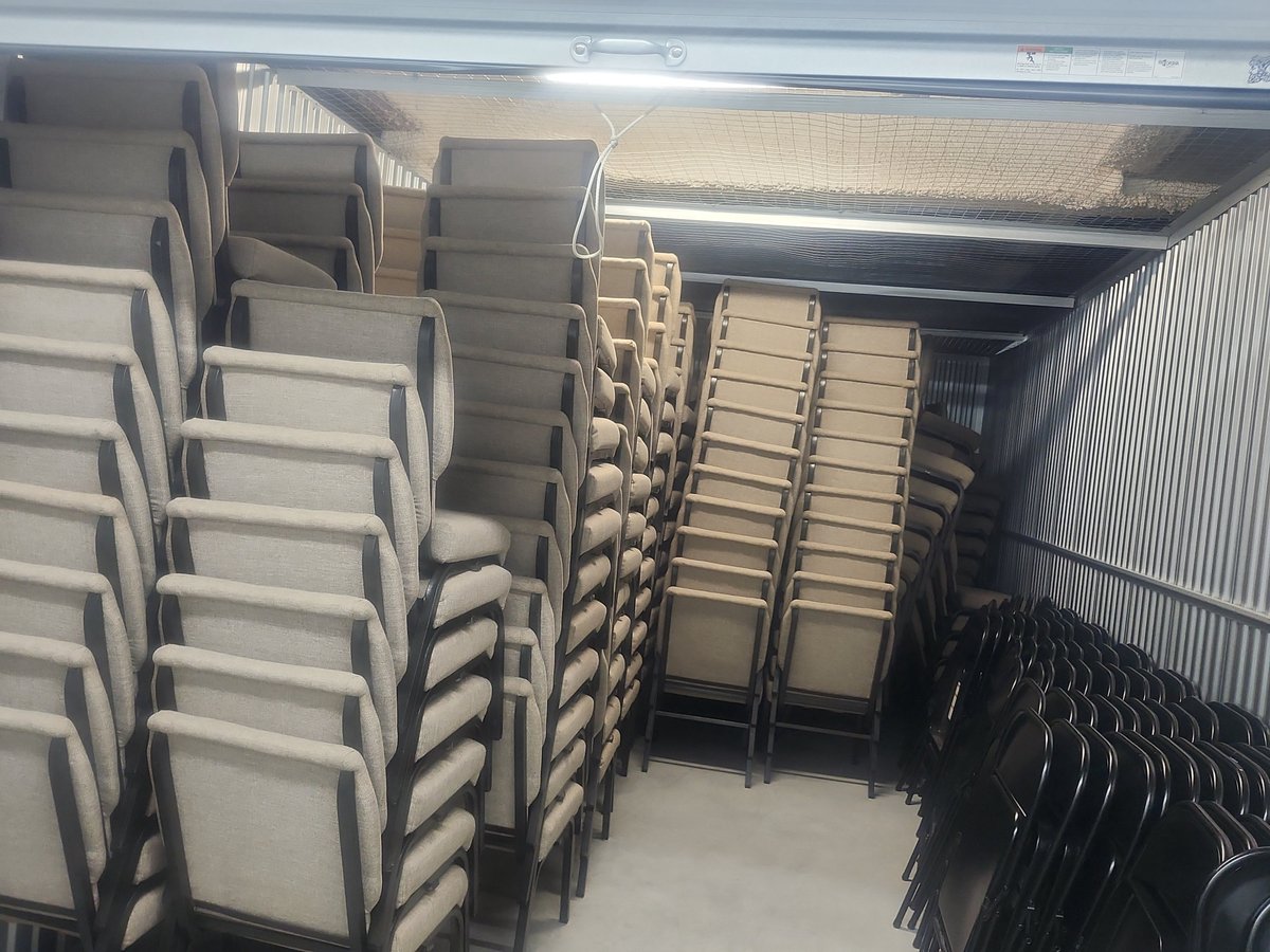 10 x 25 storage unit in Charlotte, NC