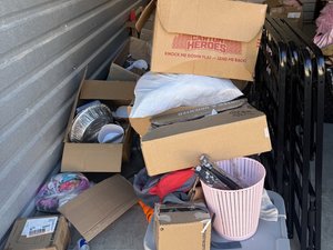 10 x 20 storage unit in Oxon Hill, MD