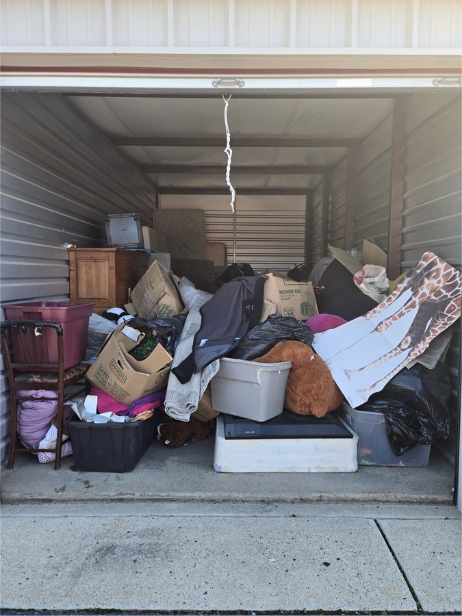 10 x 20 storage unit in Vineland, NJ