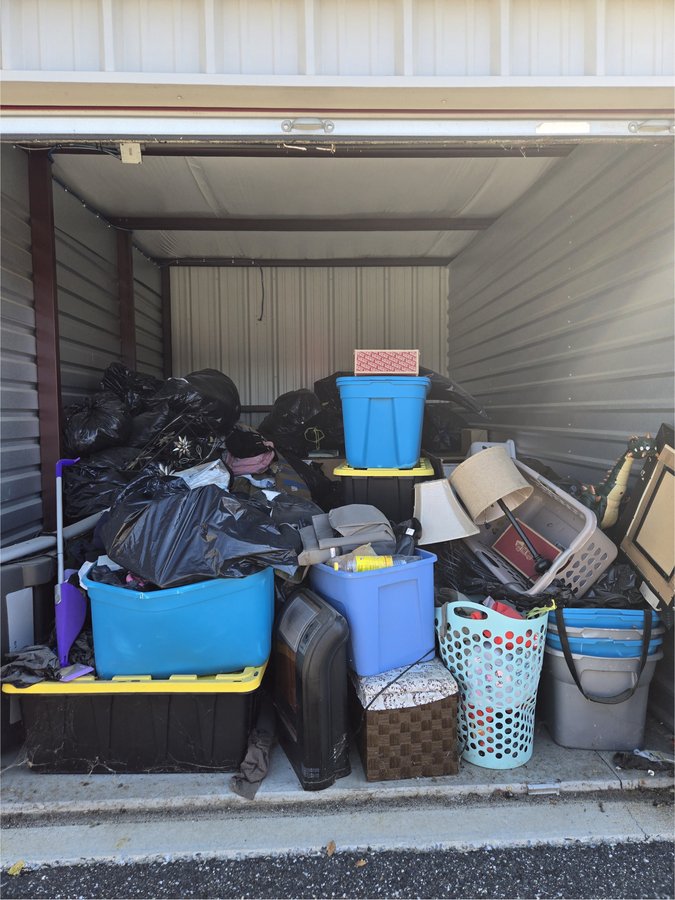 10 x 15 storage unit in Vineland, NJ