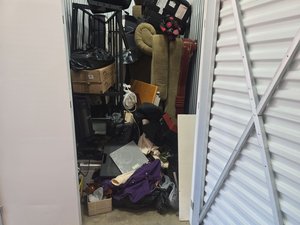 5 x 10 storage unit in Cincinnati, OH