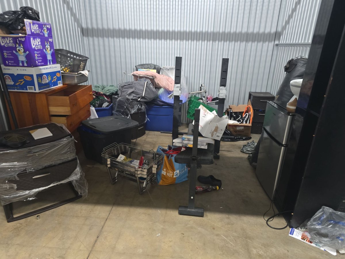 10 x 10 storage unit in Cincinnati, OH