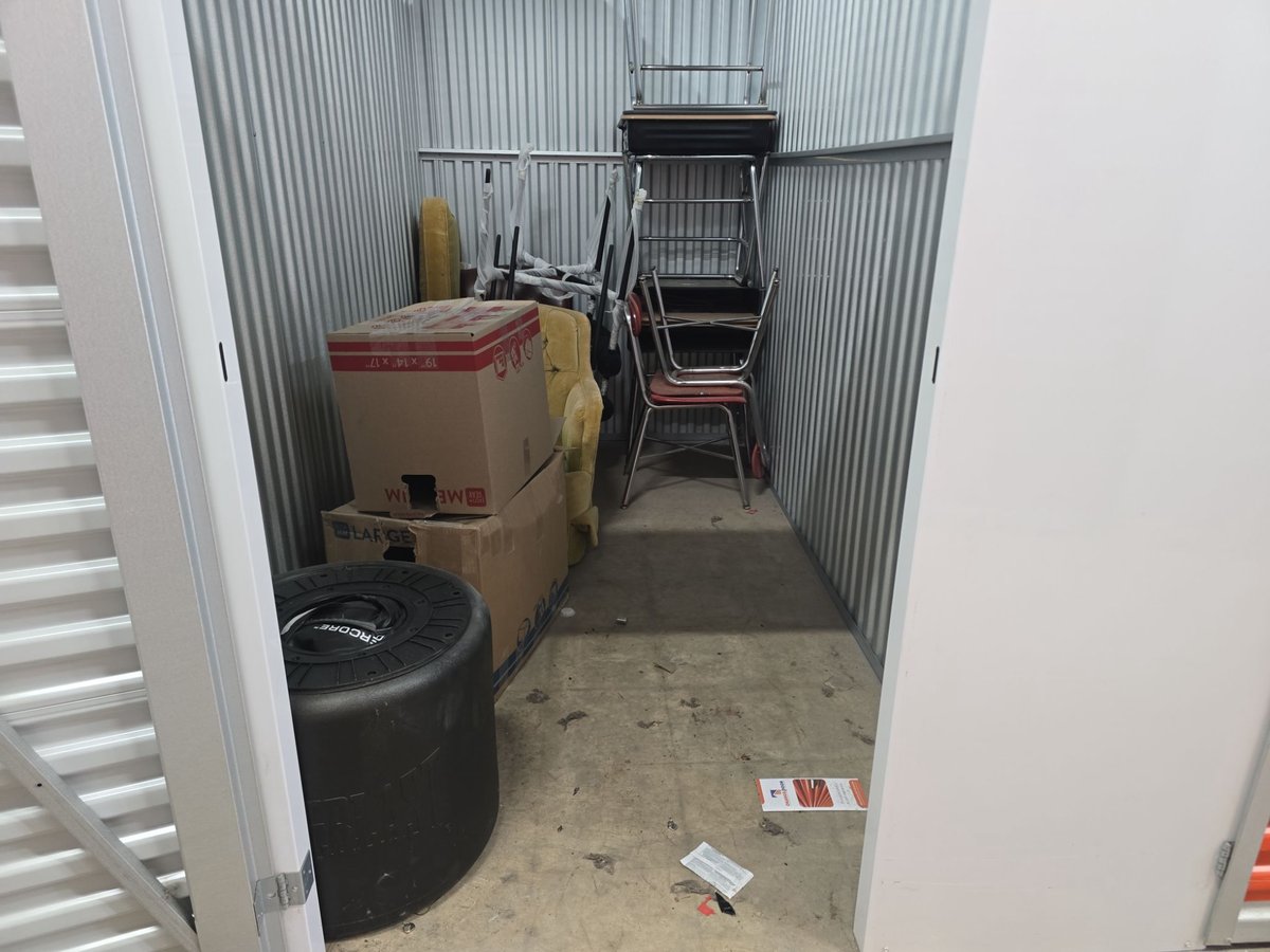 5 x 10 storage unit in Cincinnati, OH