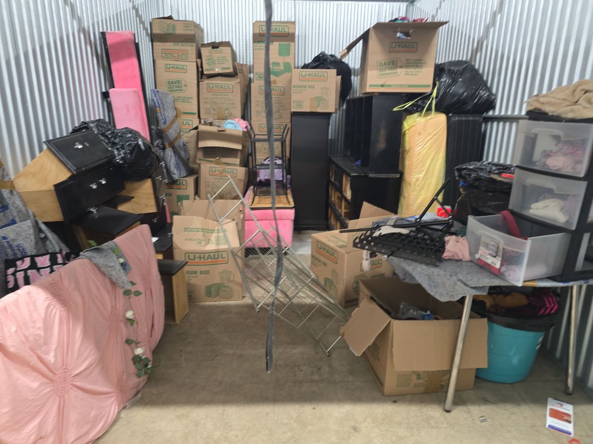10 x 15 storage unit in Cincinnati, OH