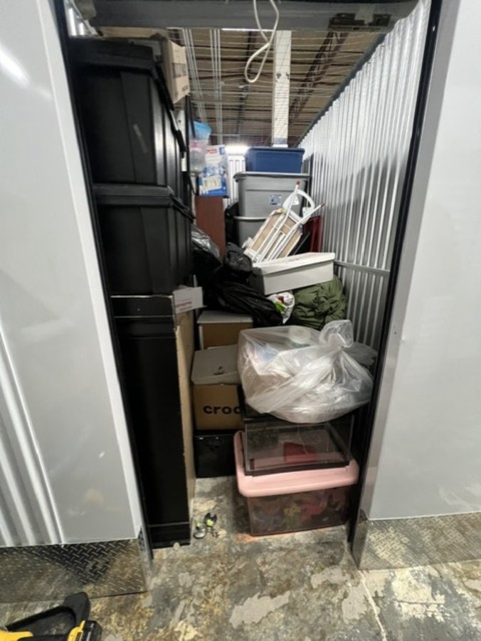 5 x 10 storage unit in New Hyde Park, NY