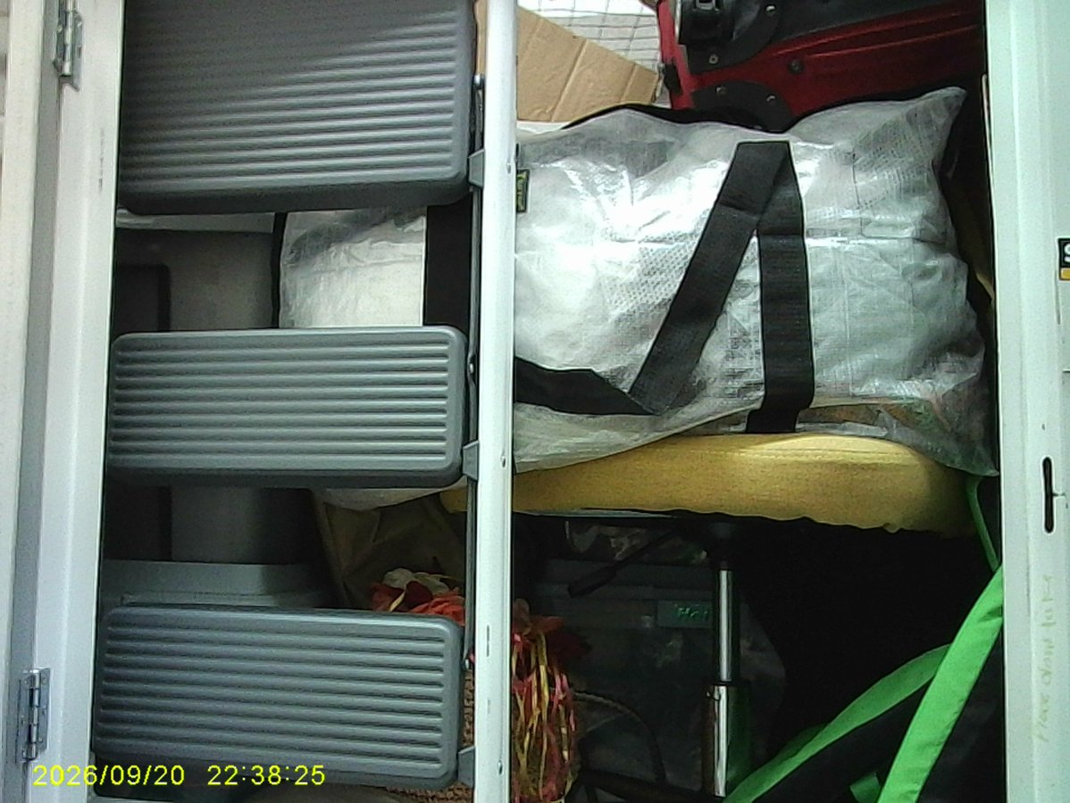 5 x 4 storage unit in Fort Lauderdale, FL