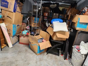 10 x 15 storage unit in Bohemia, NY