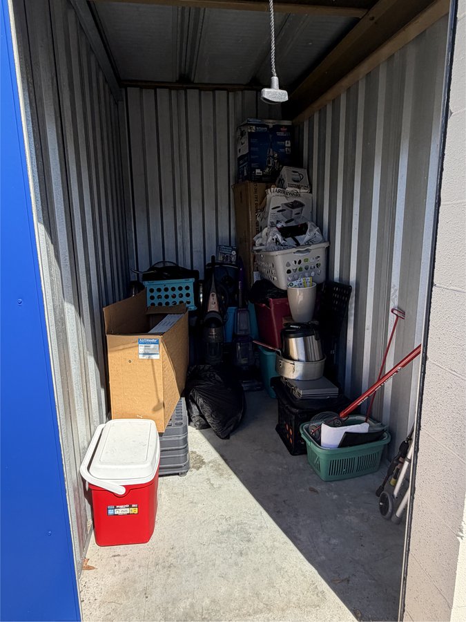5 x 10 storage unit in Sumter, SC